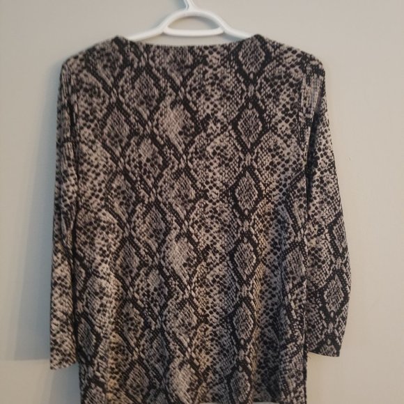 SNAKE PATTERNED ANNE KLEIN SHIRT SIZE SMALL - Picture 2 of 4